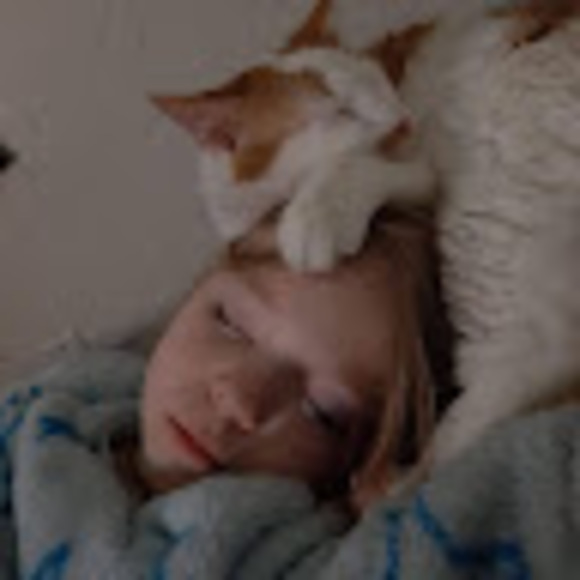 Meet your Posher, Michelle - Picture 1 of 1